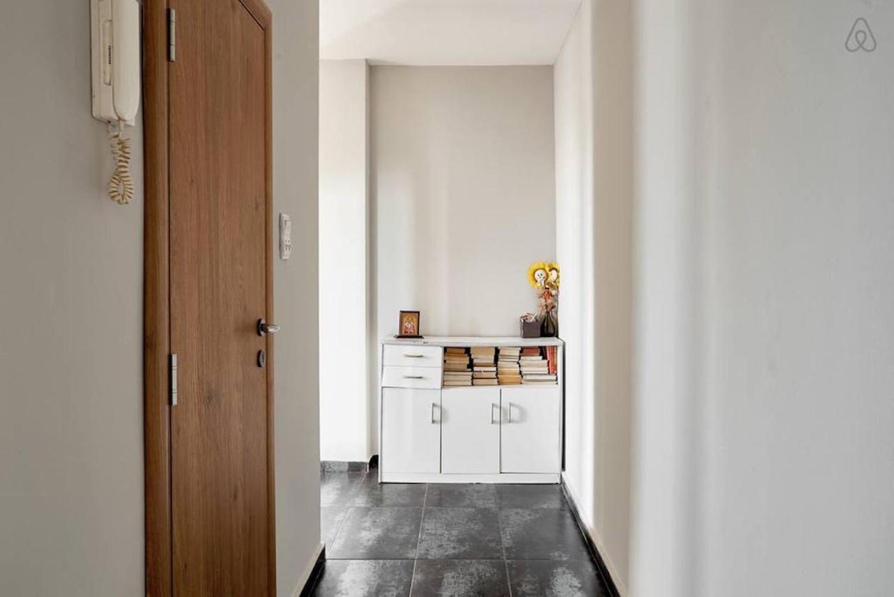 Bright Apartment Near City Center Σκόπια Εξωτερικό φωτογραφία